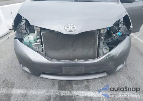 2015 Toyota Sienna Le 8 Passenger from USA, damaged, VIN 5TDKK3DC5FS631759